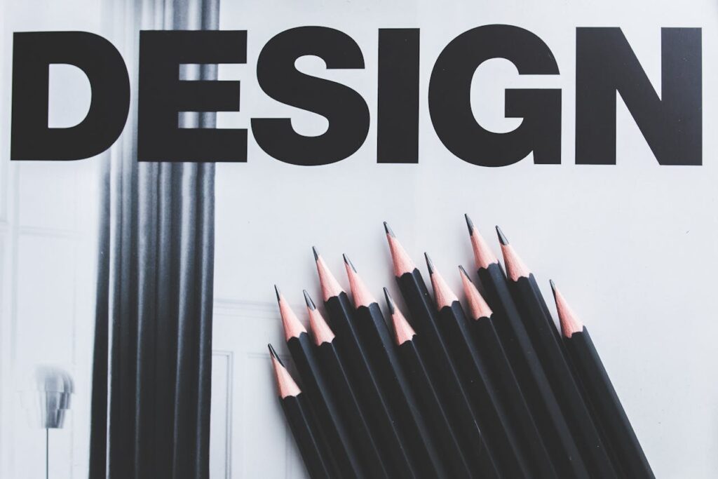 Diseño profesional en entornos saturados | MORA Comunicación y Mercadotecnia