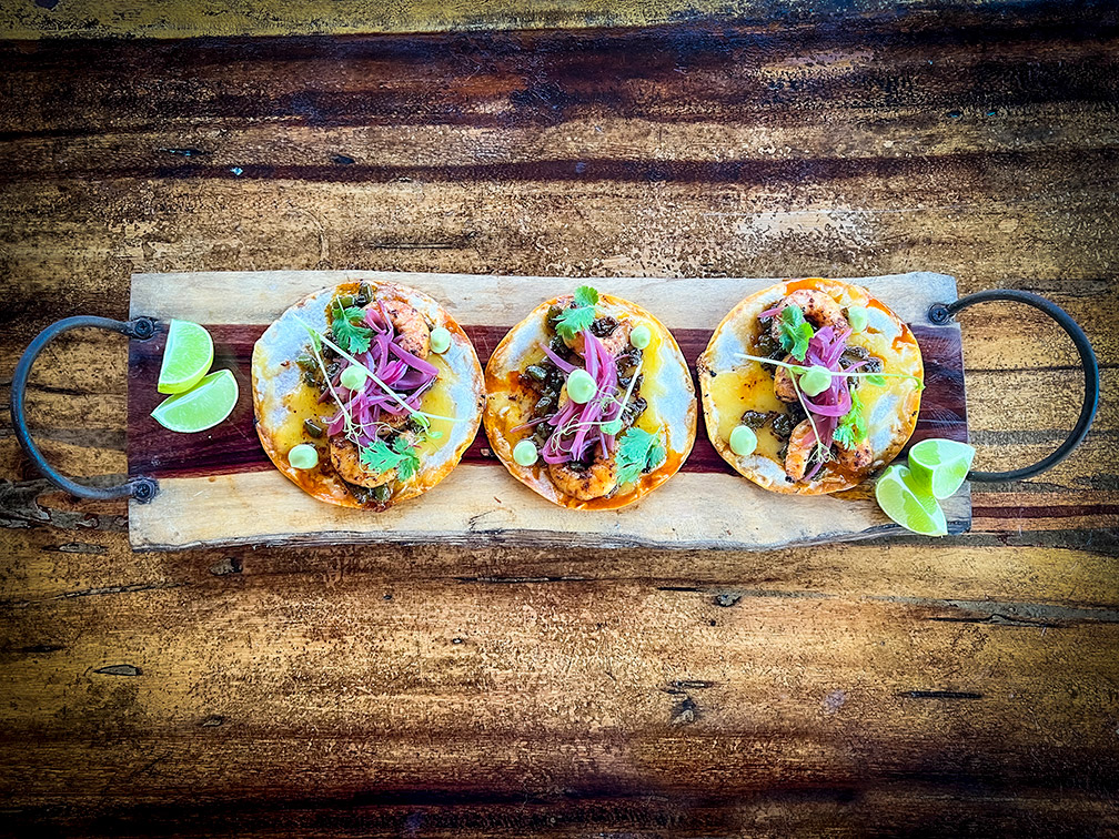 Visuales que generan confianza vs visuales que generan duda | MORA Comunicación y Mercadotecnia